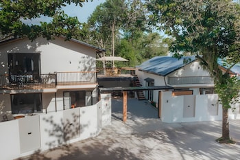 happy house villa phu quoc