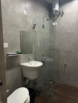 calicut restaurant and rooms