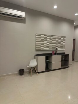 calicut restaurant and rooms