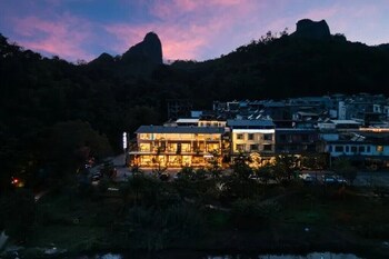 boyu xunguang homestay
