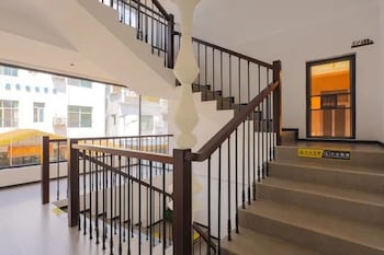 boyu xunguang homestay