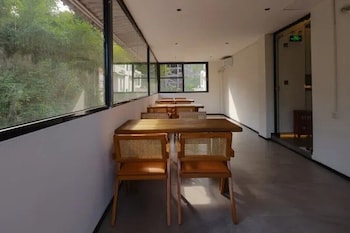 boyu xunguang homestay