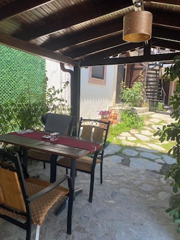 akropolis hotel