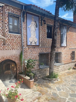akropolis hotel