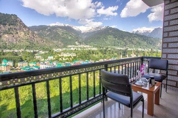 new wonder city hotel and resorts
