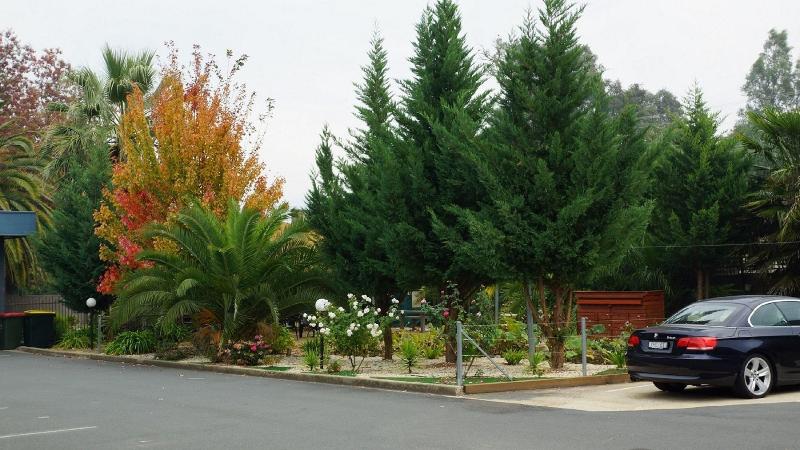 Golden Leaf Motor Inn,Bright>>Beechworth,4 star