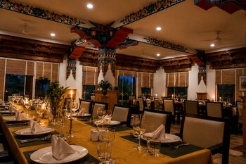 the apricot tree hotel