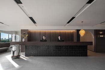 sovis plus hotel