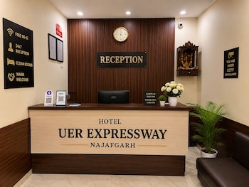 hotel uer expressway