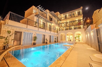 mia storia alacati hotel