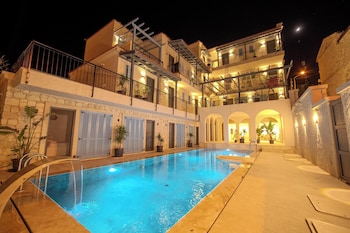 mia storia alacati hotel