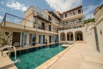 mia storia alacati hotel