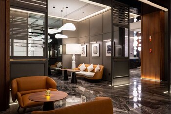 Intercityhotel Chengdu Financial City Twin Towers,,5 star