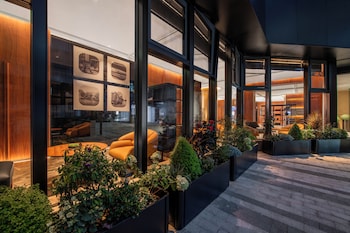 Intercityhotel Taikoo Li Chunxi Rd,,4 star