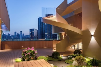 Intercityhotel Chongqing Jiefangbei Pedestrian Street,,5 star