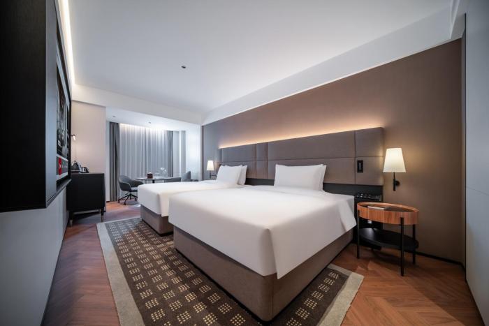 intercityhotel chongqing jiefangbei pedestrian street