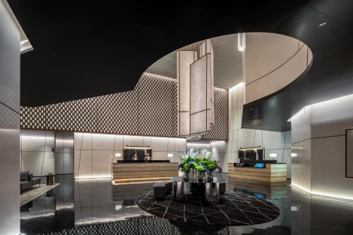 intercityhotel chongqing jiefangbei pedestrian street