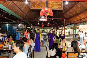 the rice hotel and tour 27 nguyen thai binh