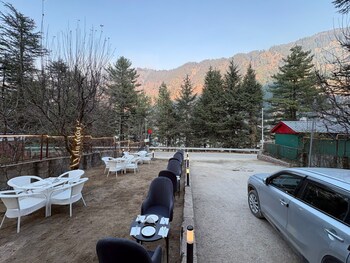 hotel the travica kasol