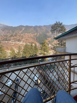 hotel the travica kasol
