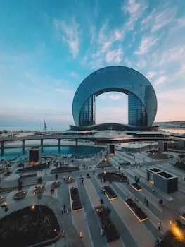 amazon hotel baku