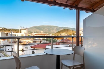 hotel perla ksamil