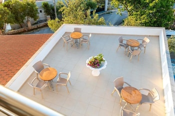hotel perla ksamil