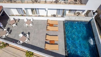 hotel perla ksamil