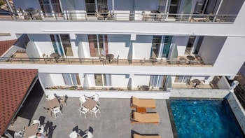 hotel perla ksamil