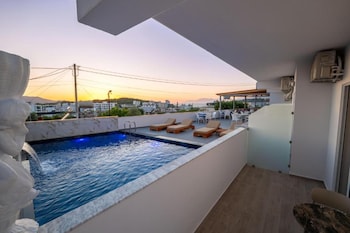 hotel perla ksamil