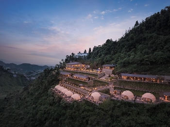 samsara hill resort by leisure hotels