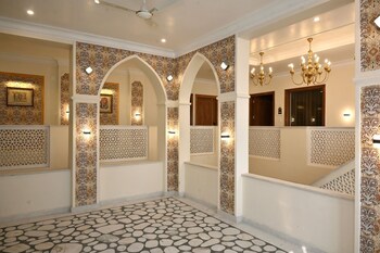 Mahal E Noor Amritsar Sirsa,,2 star