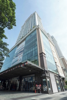 luminous leman luxury apartments