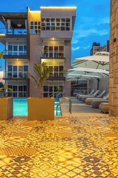 amaya hotel