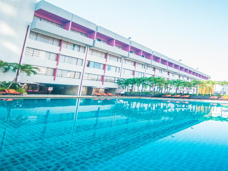 ambassador bangkok hotel