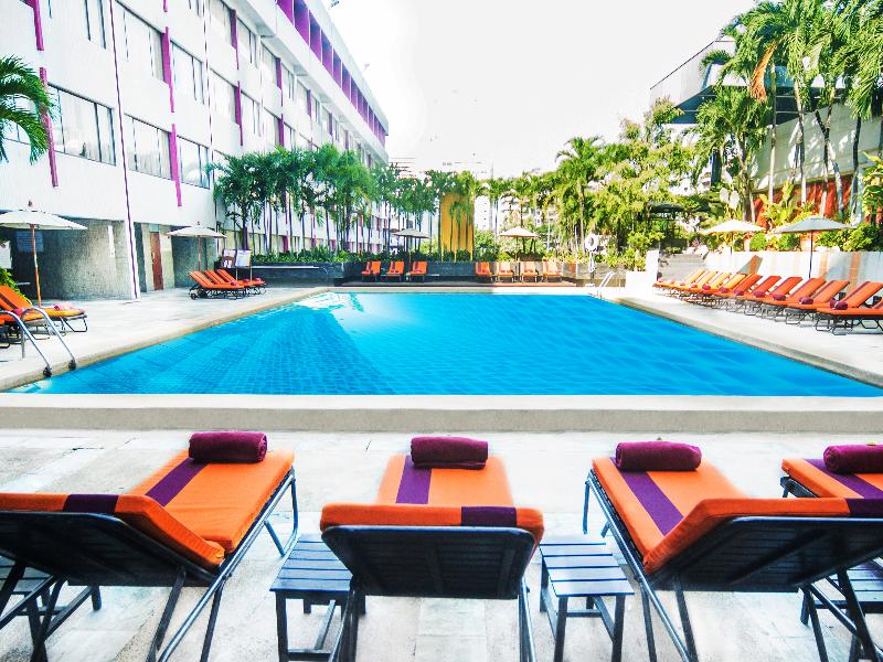 ambassador bangkok hotel