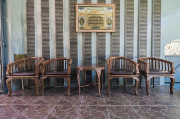 Rehat At Assalam Guest House Syariah,,2 star