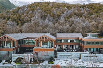 clouds villa