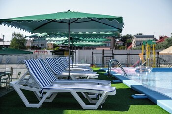 weekend family hotel