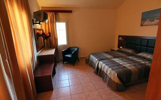 belvedere aeolis hotel