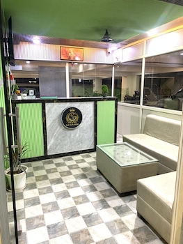 hotel gs grand dehradun