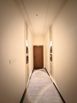 hotel tulsi tower
