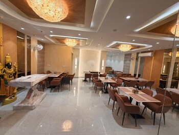 hotel tulsi tower