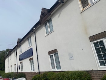 wirral park hotel