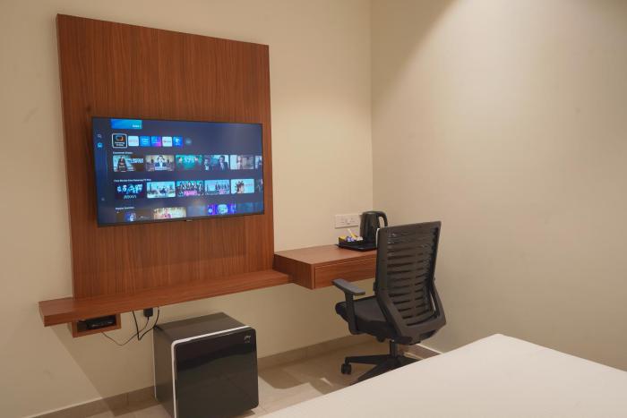 hotel jubilee park hitech city