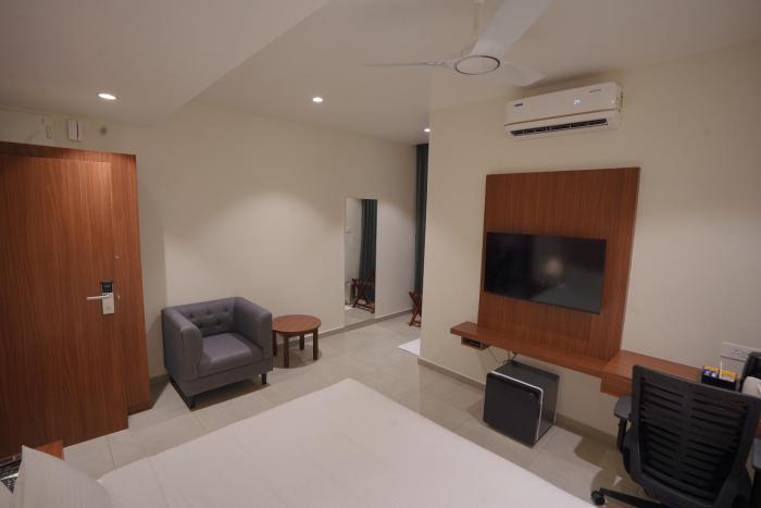 hotel jubilee park hitech city