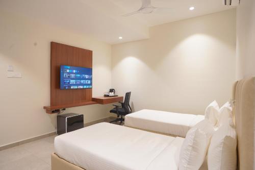 hotel jubilee park hitech city