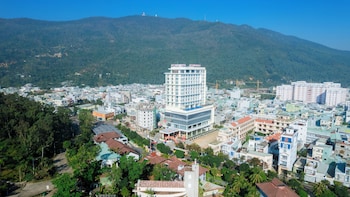 the golden crest quy nhon hotel