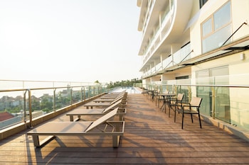 the golden crest quy nhon hotel