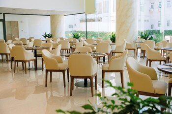 the golden crest quy nhon hotel
